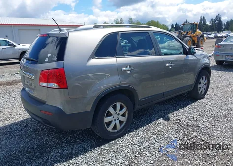 2011 Kia Sorento Lx V6 from USA, damaged, VIN 5XYKTDA27BG119703